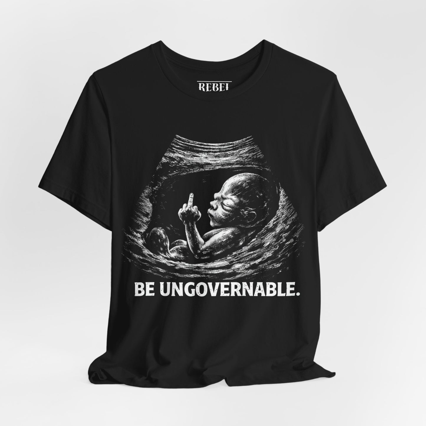 T‑Shirt — Ungovernable